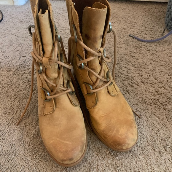 Sorel Shoes - Sorrels women’s winter wedge boots
